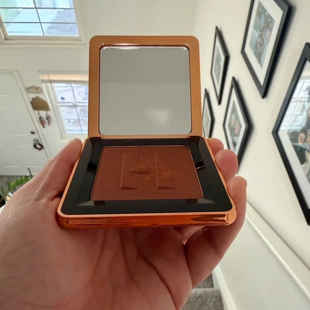 Haus Labs By Lady Gaga Compact Bronzer — color: Acacia Ember medium deep